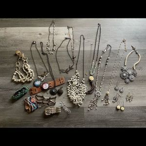Plunder Jewelry Lot